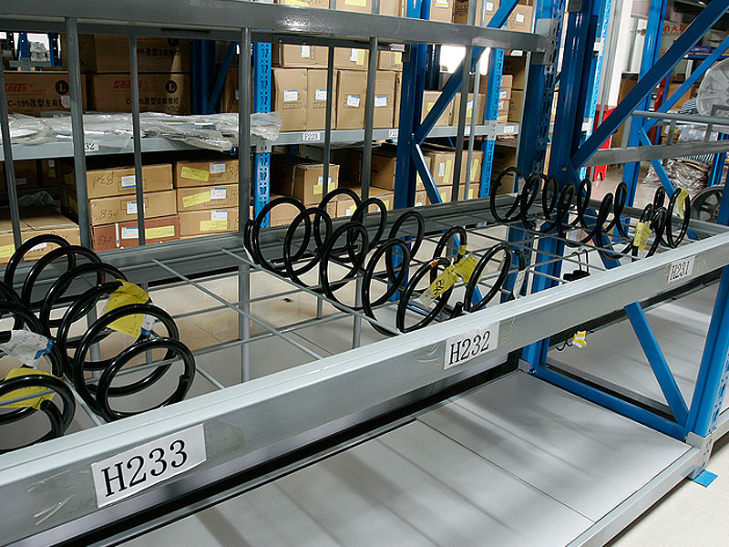 選擇倉(cāng)儲(chǔ)貨架的注意事項(xiàng)
.jpg 倉(cāng)儲(chǔ)貨架.jpg